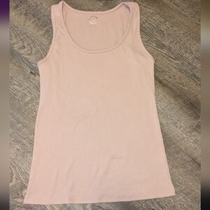 Pink tank top